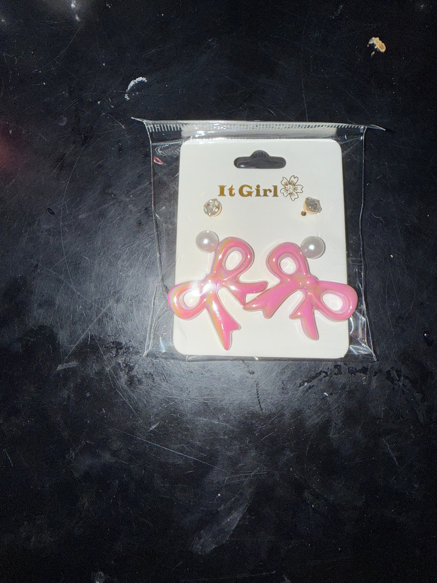 Fancy Glowy Bow Earring Set