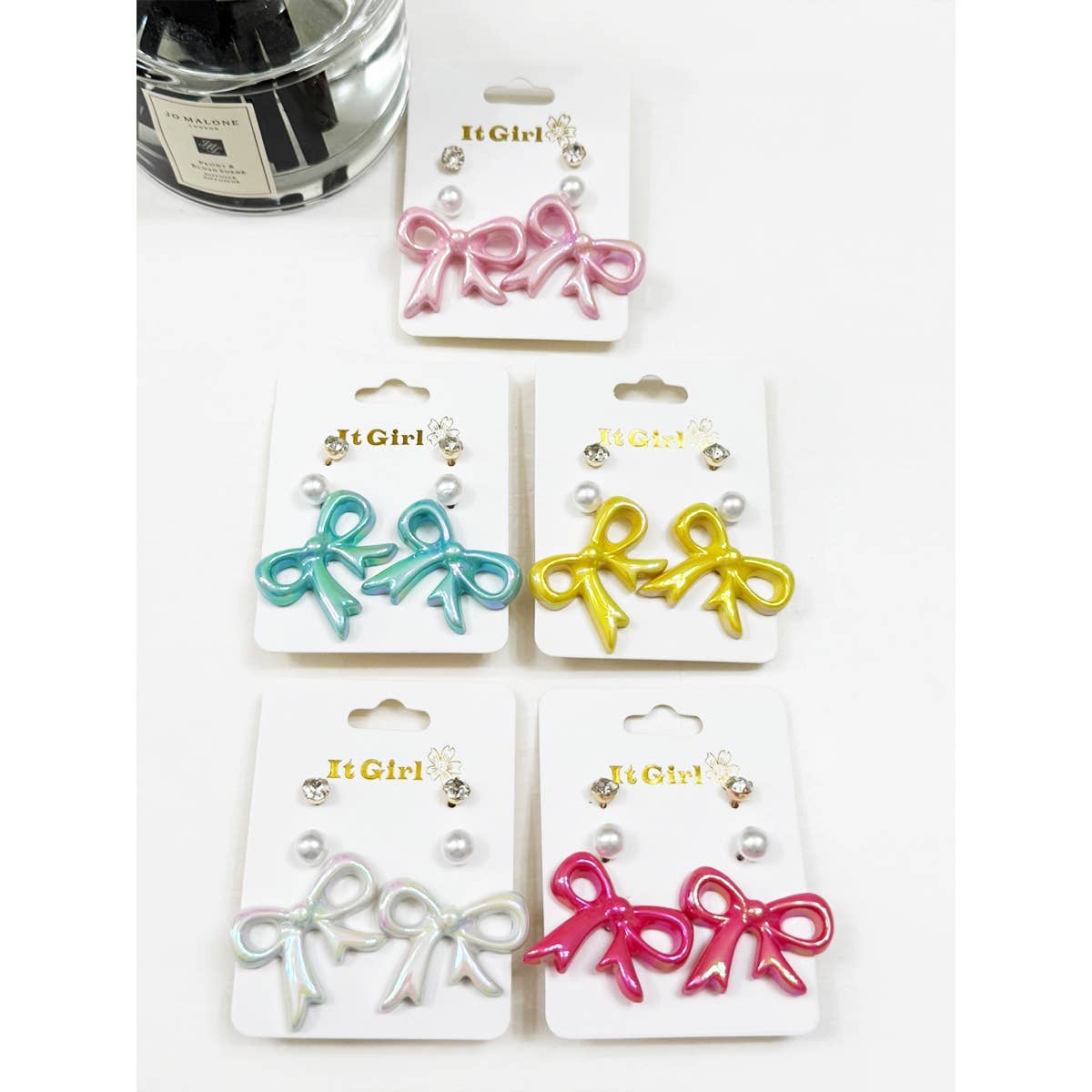 Fancy Glowy Bow Earring Set